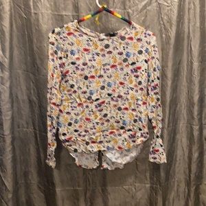 Thin long sleeve blouse